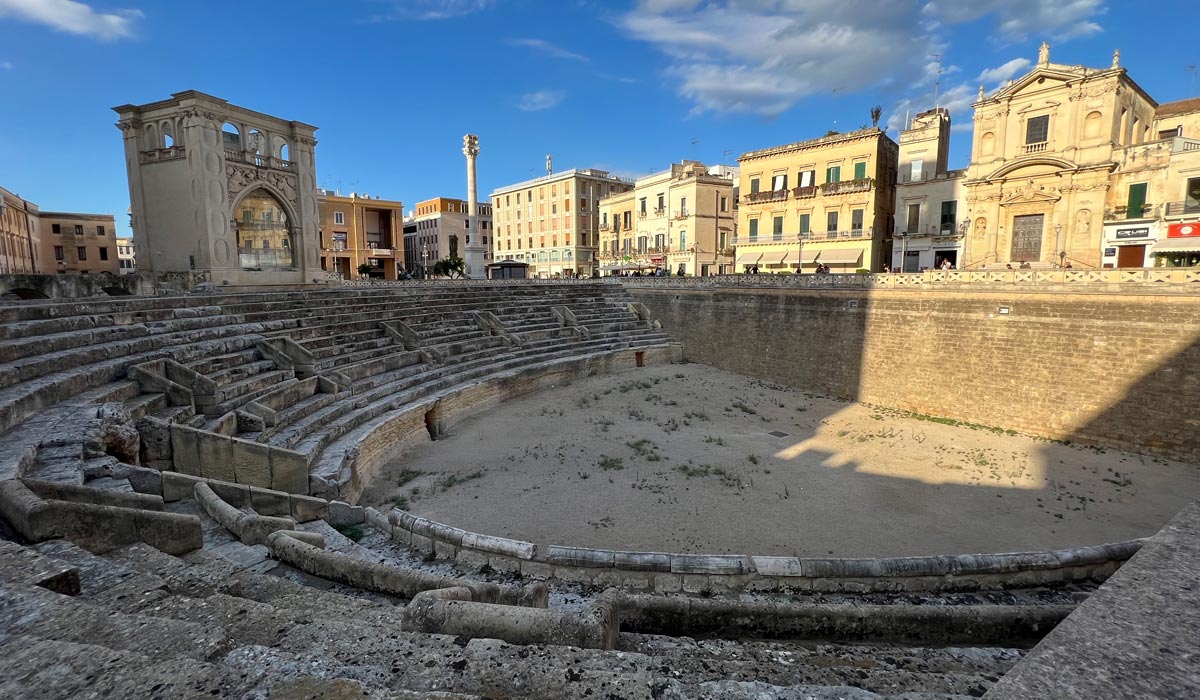 Anfiteatro Romano Lo Studio di Viale Lo Re